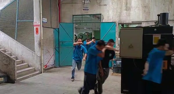 消防演習(xí)齊努力，共筑廣有安全墻|廣有五金&東莞合頁(yè)